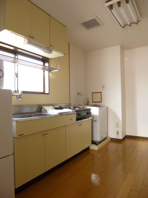 居室・リビング　キッチンスペース