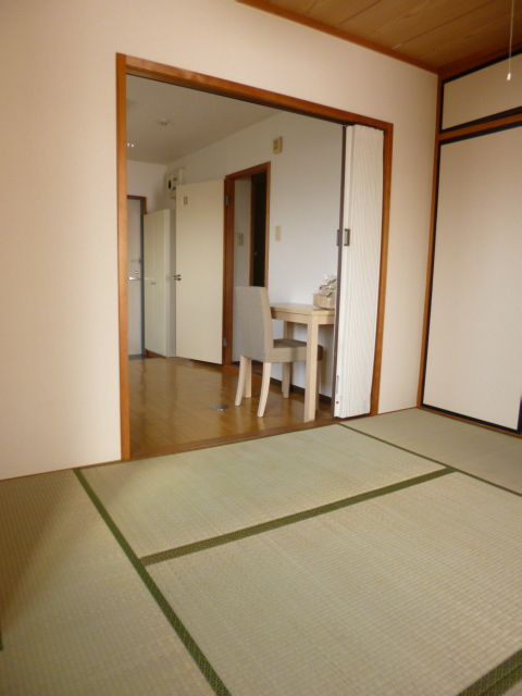 居室・リビング　落ち着く和室６帖