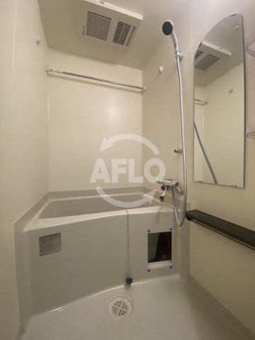 バス・シャワールーム　プレサンス大国町アドロッソ　浴室