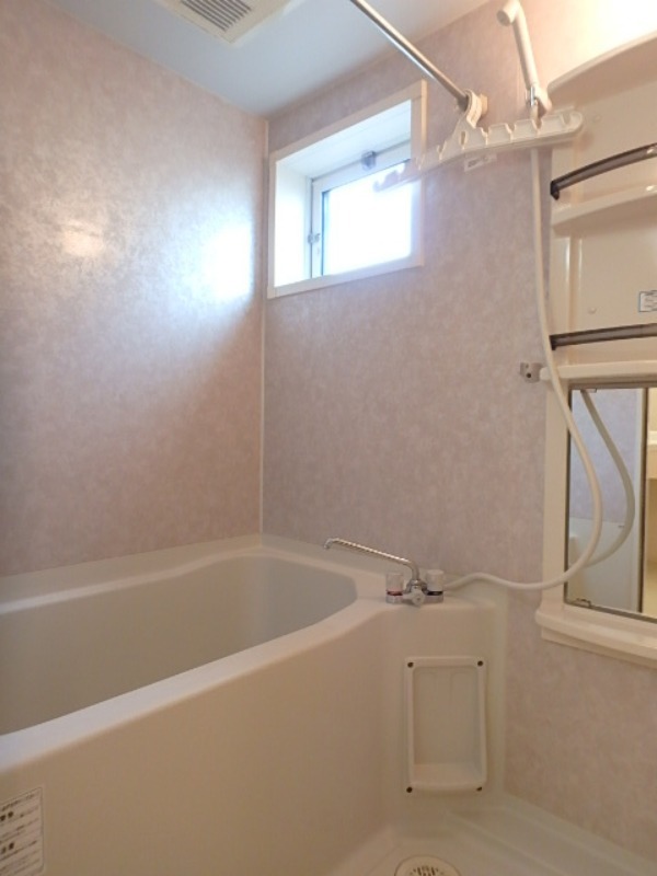 バス・シャワールーム　図面と現状に相違がある場合には現状を優先