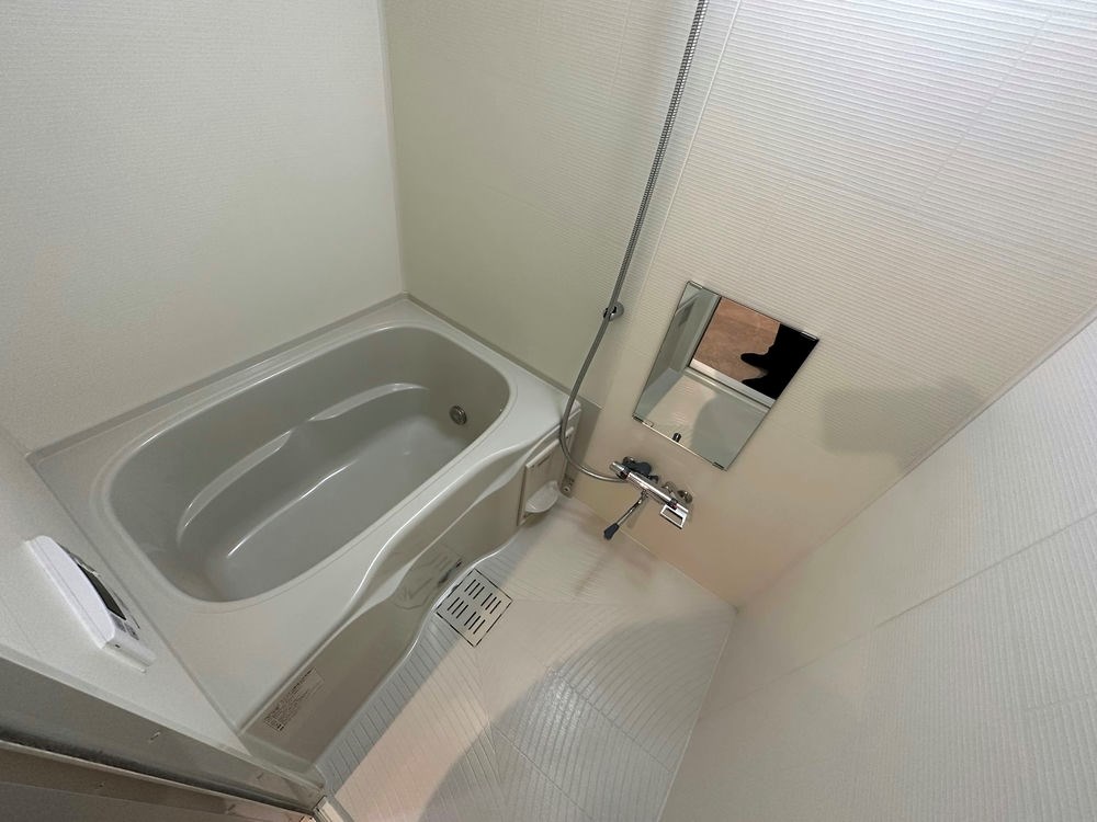 バス・シャワールーム　※別部屋参考写真