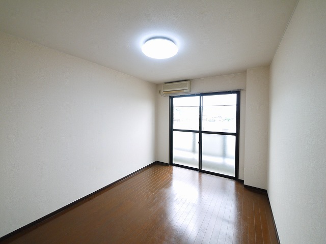 その他部屋・スペース　コンパクトで使いやすい洋室です