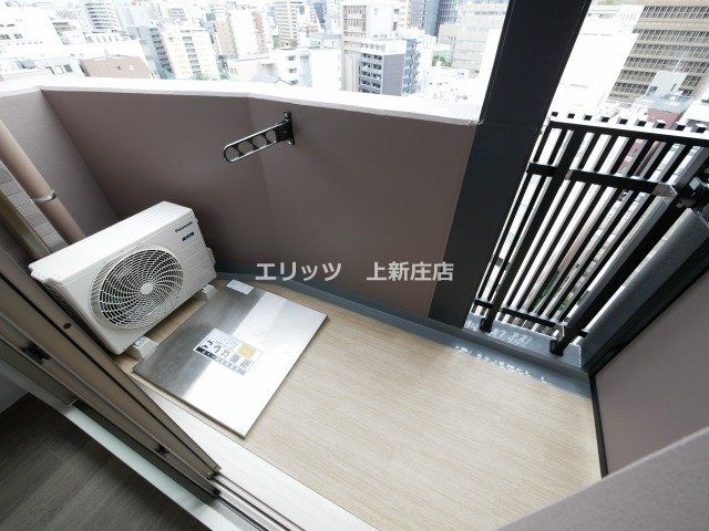 バルコニー　バルコニー