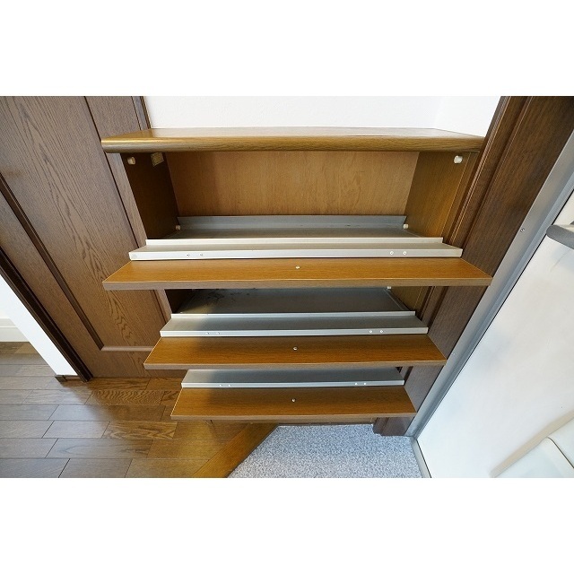 玄関　ゆったりとした玄関です