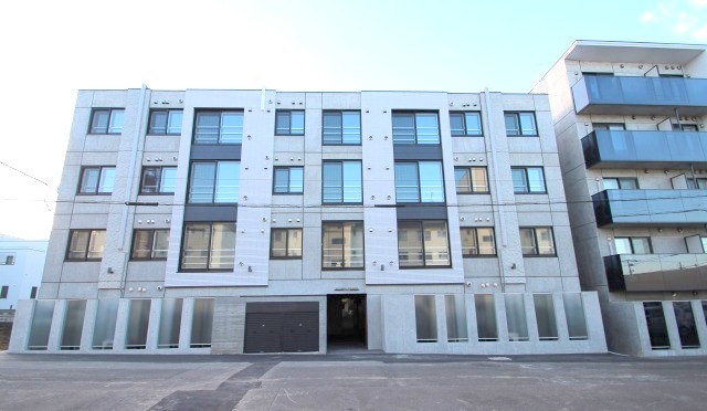 建物外観　☆南郷7丁目駅徒歩5分☆