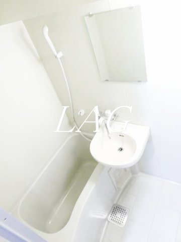 バス・シャワールーム　お風呂です。