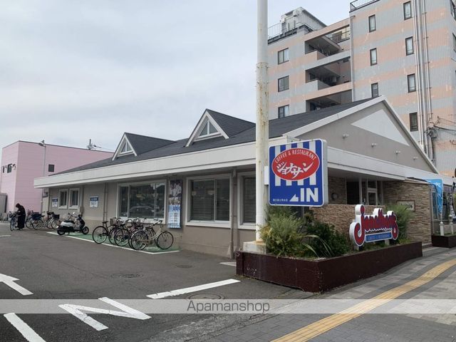飲食店　ジョナサン国立富士見台店（飲食店）まで699m