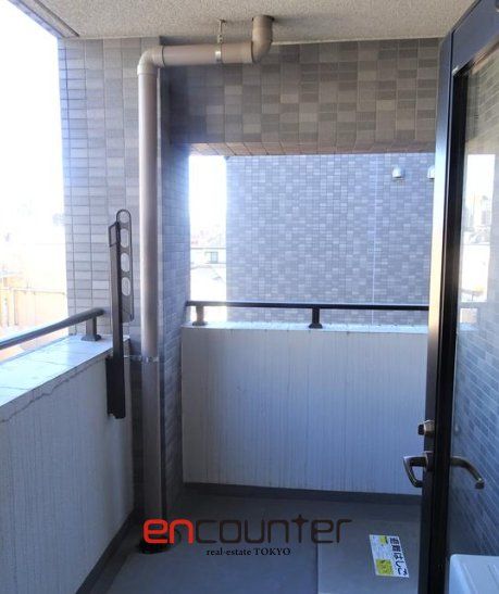 バルコニー　※同マンション別室参考写真