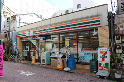 コンビニ　セブンイレブン 高円寺中通商店街店（コンビニ）まで210m