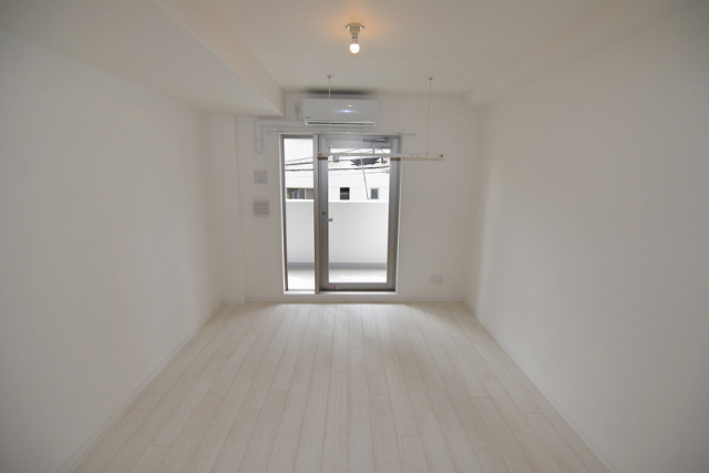 居室・リビング　写真は同シリーズのマンションのものです