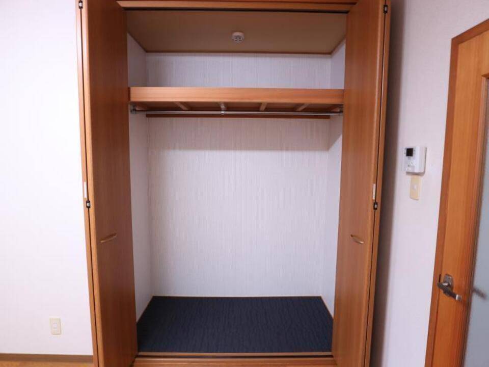 収納　クローゼット
