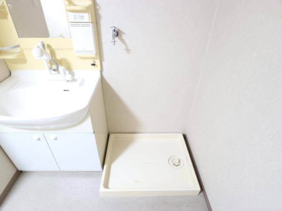 洗面設備　洗濯機置場