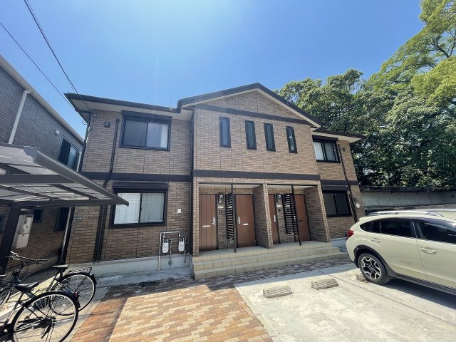 建物外観　モニター付きインターホン完備☆