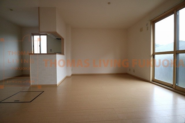 居室・リビング　※別号室別間取り参考写真