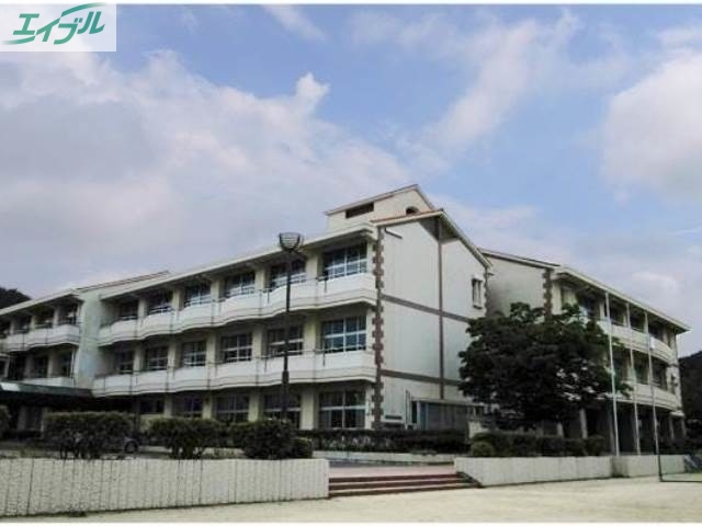 中学校　玉野市立宇野中学校（中学校）まで1376m