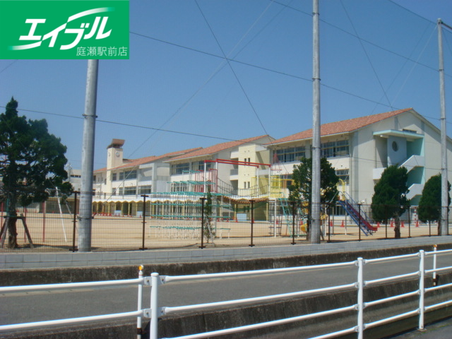 小学校　市立倉敷南小学校（小学校）まで500m