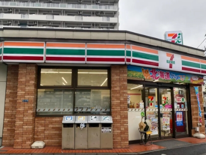 コンビニ　セブンイレブン 葛飾青戸4丁目店（コンビニ）まで151m