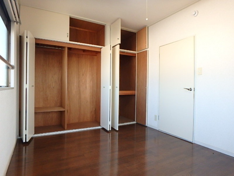 収納　図面と現状に相違がある場合には現状を優先