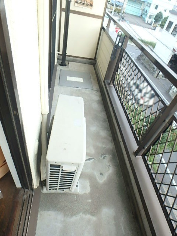 バルコニー　図面と現状に相違がある場合には現状を優先