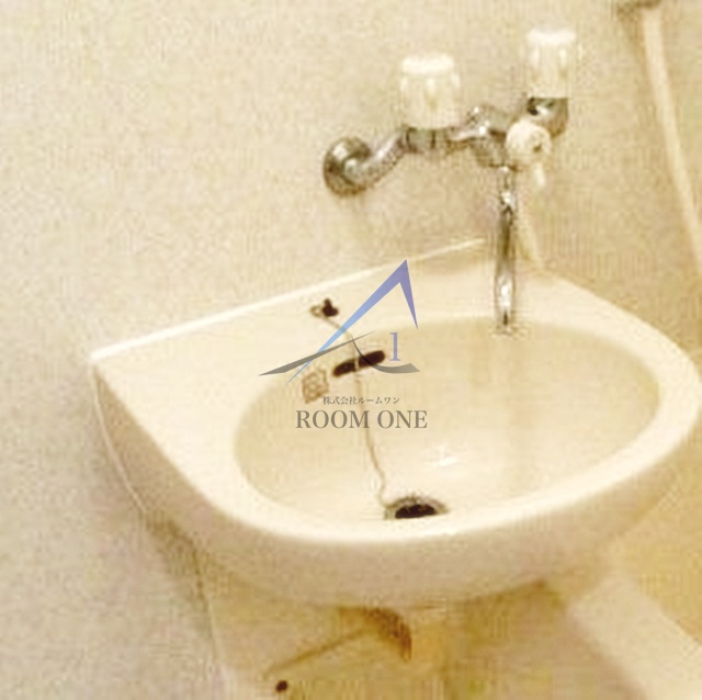 洗面設備　洗面台です。