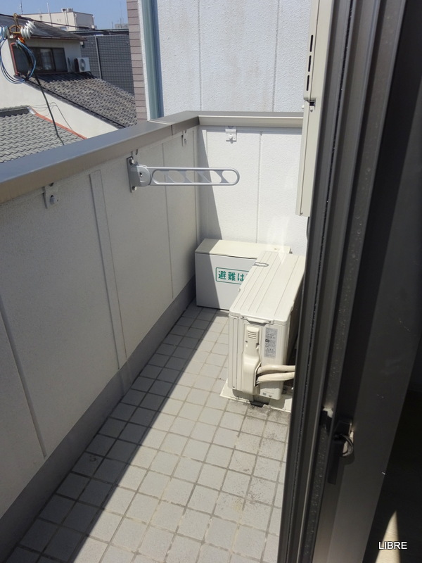 バルコニー　バルコニーあります！