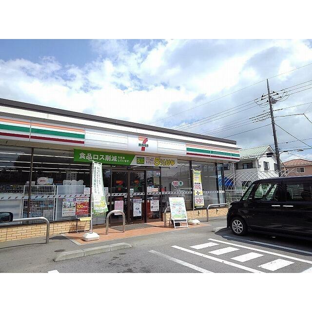 コンビニ　セブンイレブン大田原美原店（コンビニ）まで800m