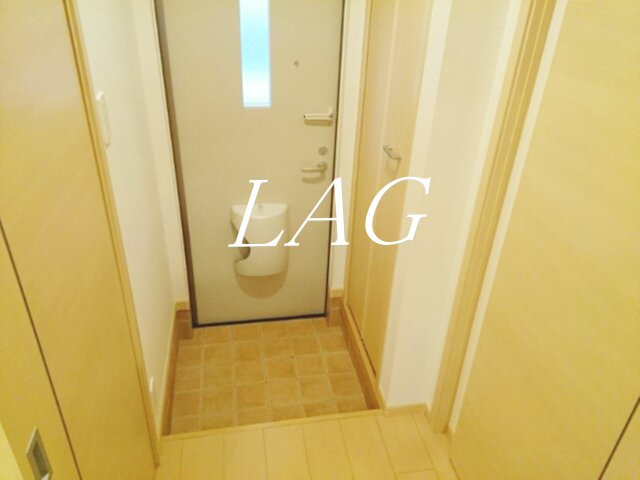 玄関　玄関です。