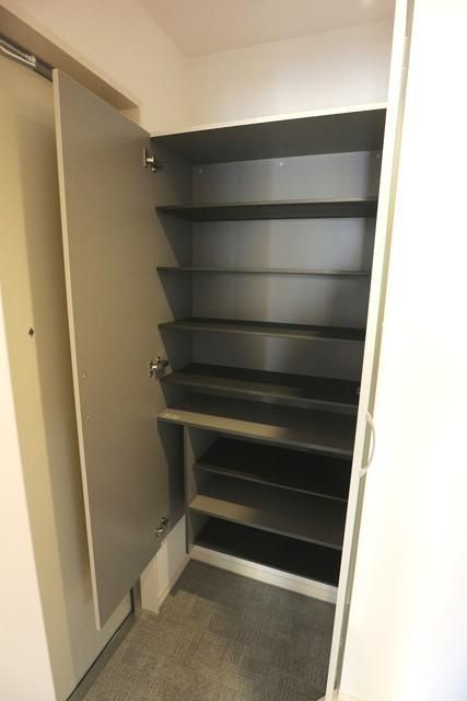 玄関　★シューズボックス★※参考写真※