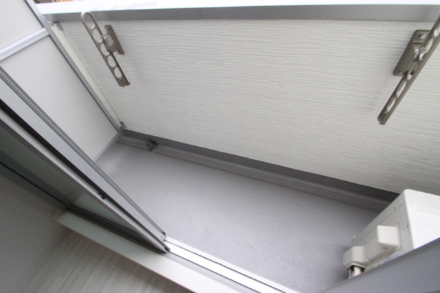 バルコニー　別建物同タイプの写真になります。