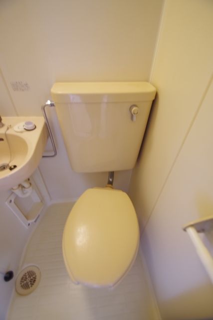 トイレ　★見学希望等はタウンハウジング中央林間店までお気軽に♪★