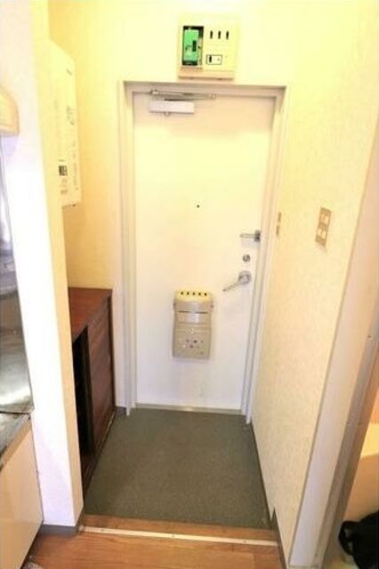 玄関　★見学希望等はタウンハウジング中央林間店までお気軽に♪★