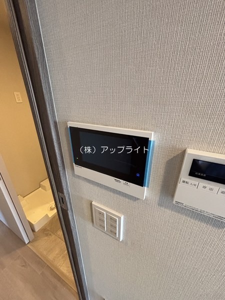セキュリティ　モニター付インターホン