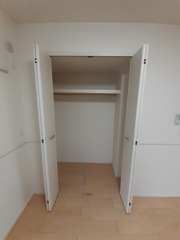 収納　図面と現状に相違がある場合には現状を優先