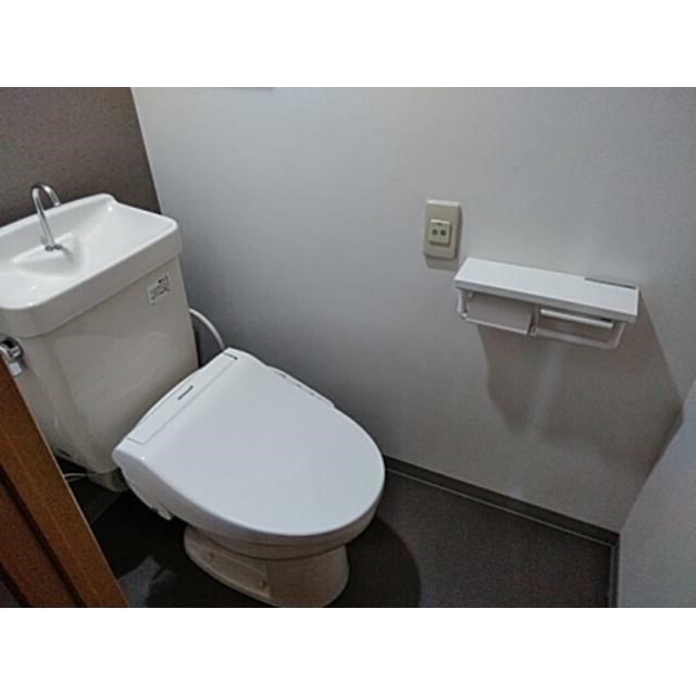 トイレ　※別部屋参考写真