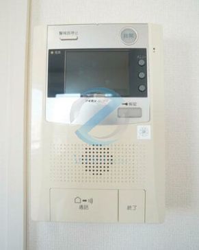 セキュリティ　モニター付きインターホン