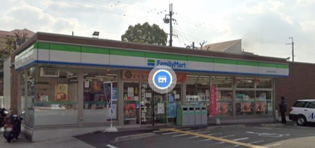 コンビニ　ファミリーマート　吹田五月が丘北（コンビニ）まで664m