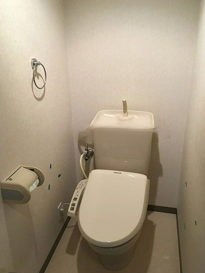 トイレ　※別部屋参考写真