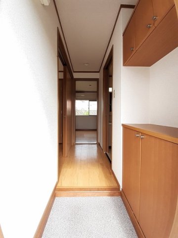 玄関　ゆったりとした玄関です