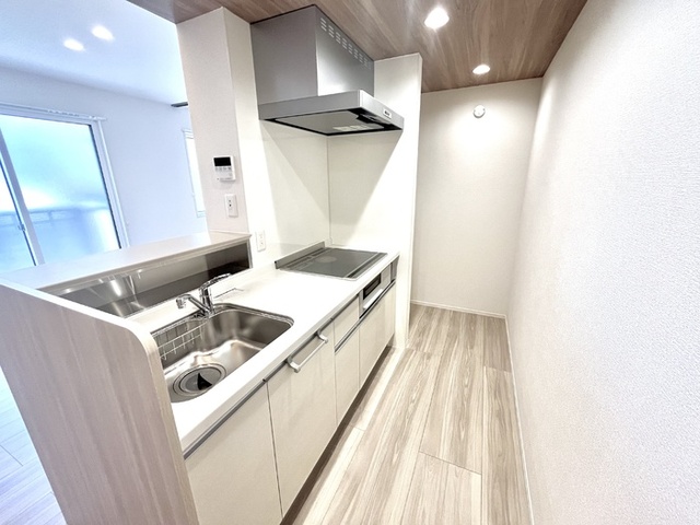 キッチン　キッチン