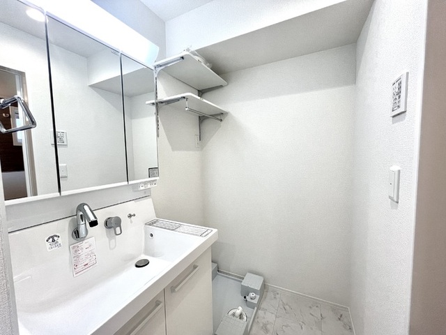 洗面設備　洗面所