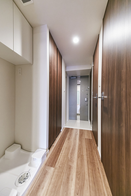 玄関　※写真は同タイプ住戸です。