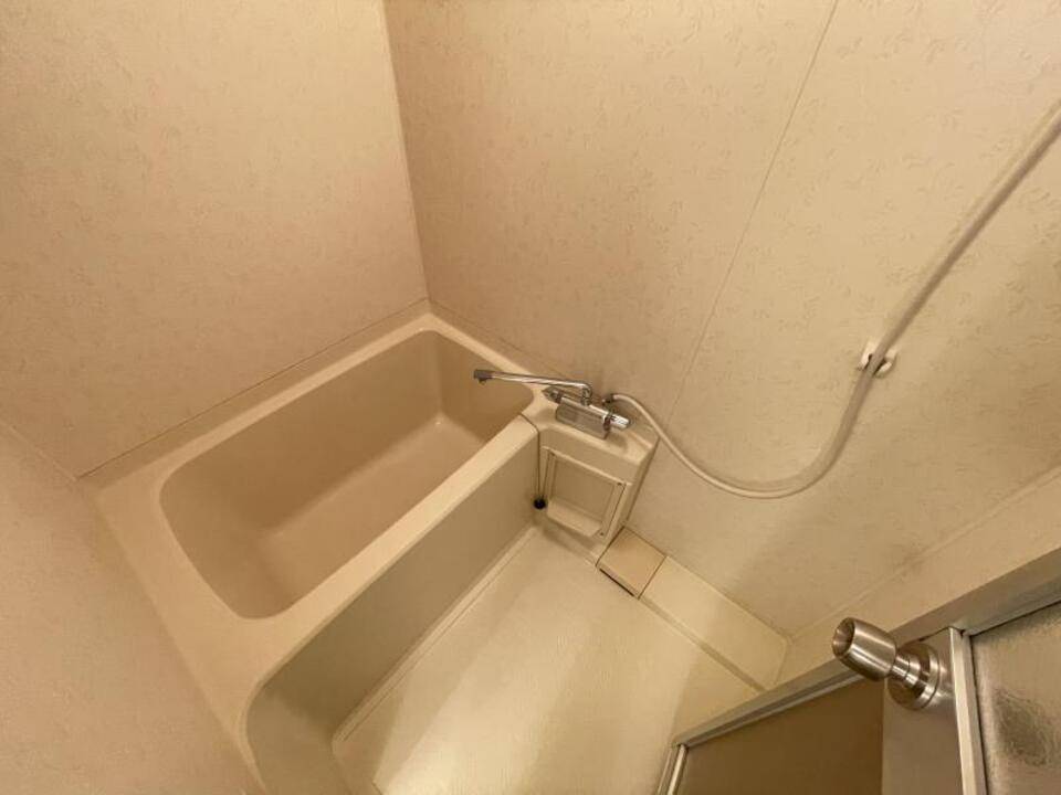 バス・シャワールーム　浴室