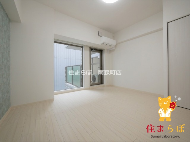 居室・リビング　「“合う暮らし”を、LINEで一緒に描こう。」