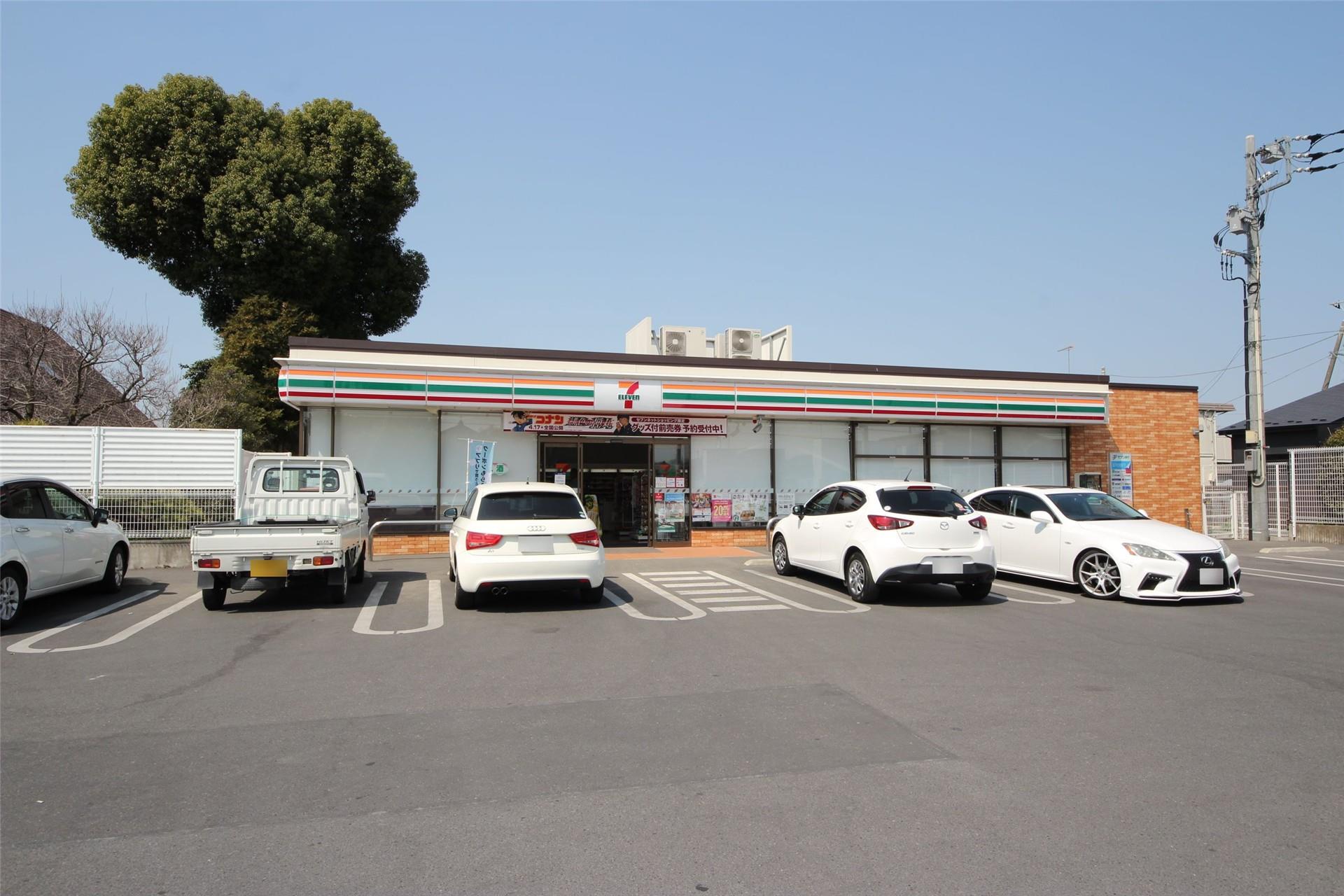 コンビニ　セブンイレブン足利福居町店（コンビニ）まで816m