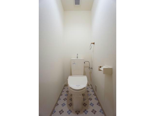 トイレ　温水洗浄便座設置