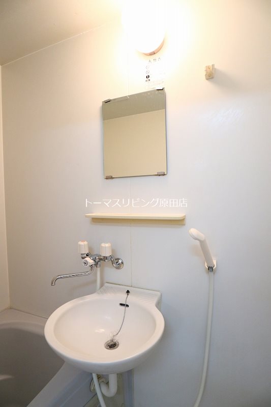 洗面設備　206号室写真