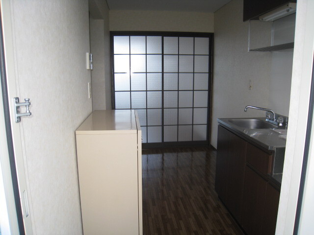 玄関　玄関には下駄箱付き★