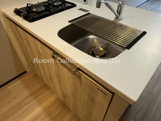 キッチン　同シリーズイメージ写真 反転色違い 現況と異なる場合現況優先