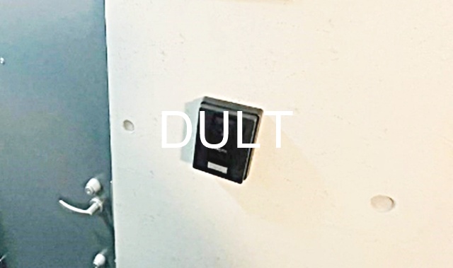 セキュリティ　モニター付きインターホンです。