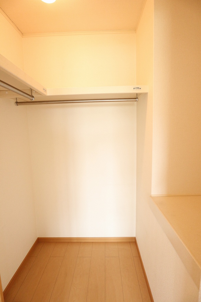 その他　※同型タイプの写真です。